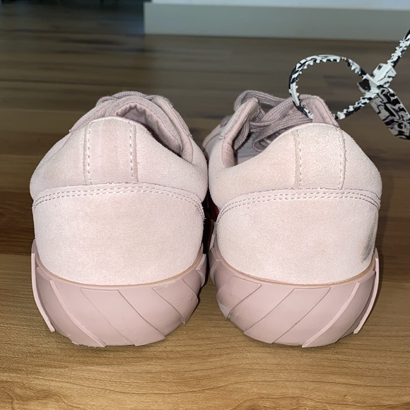 Off-White Suede Vulcanized Sneakers - Picture 5 of 12